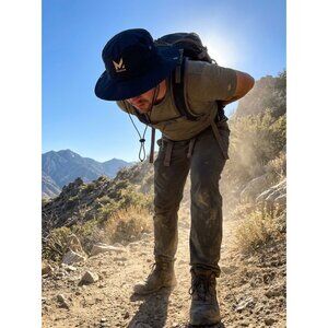 Mission Cooling Sun Hat Wide Brim Navy Adjustable Strap Lightweight Breathable U